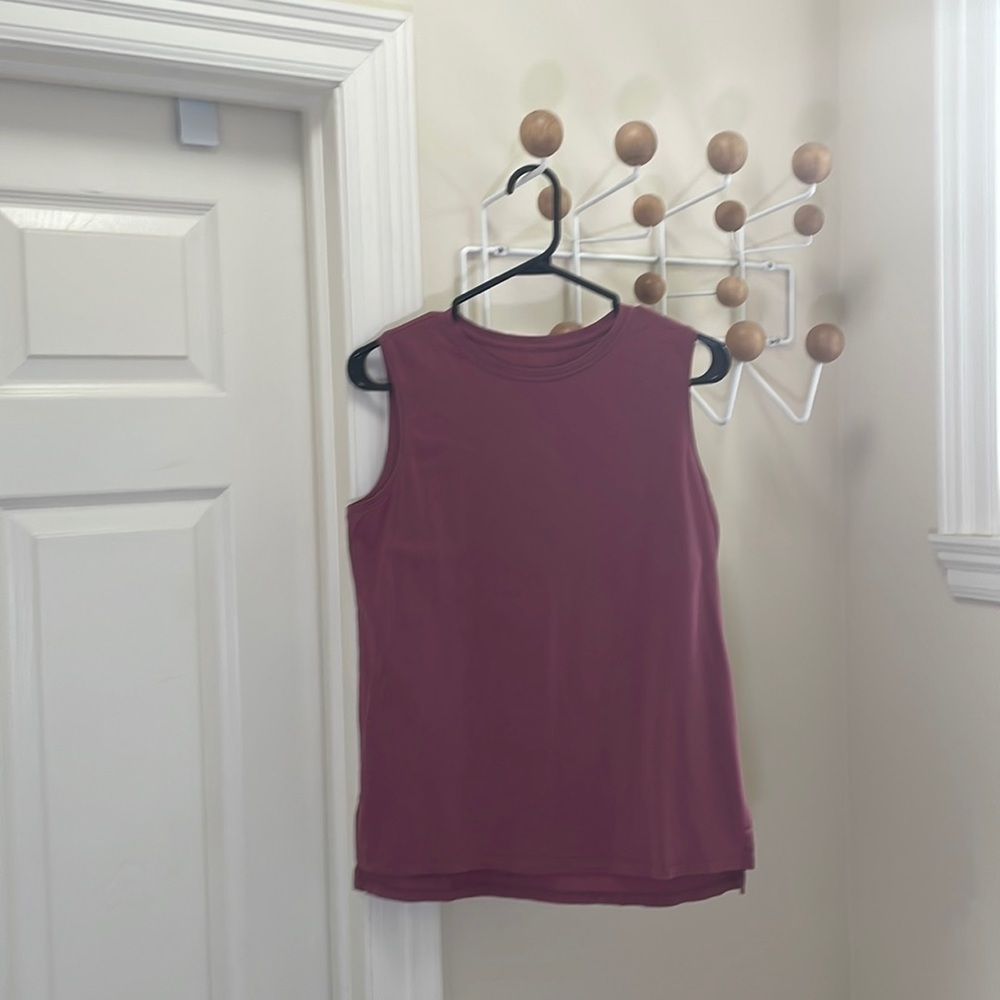 Lululemon - Tank Top - Plum - Medium Size 8